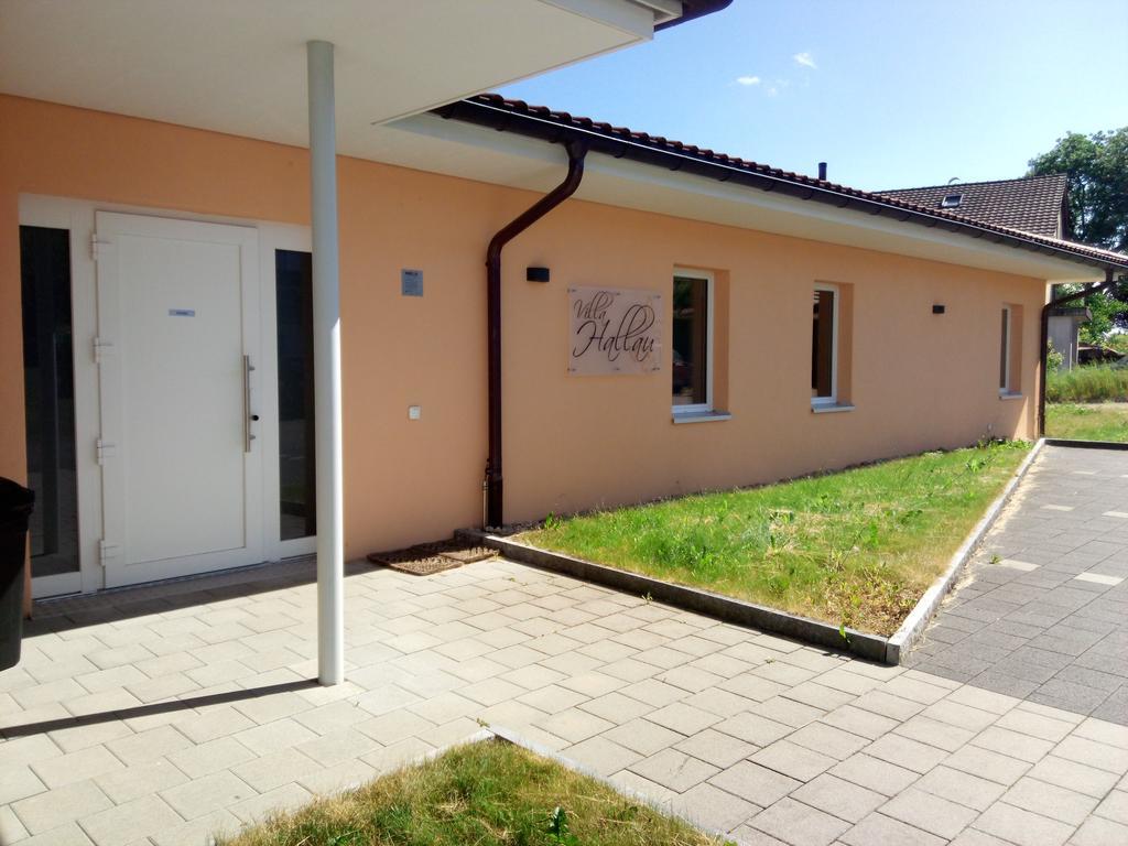 Bed And Breakfast Villa Hallau Exterior foto